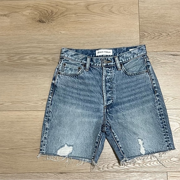 Denim Forum The Nina Mid Thigh Short Sz 25 - Picture 4 of 12